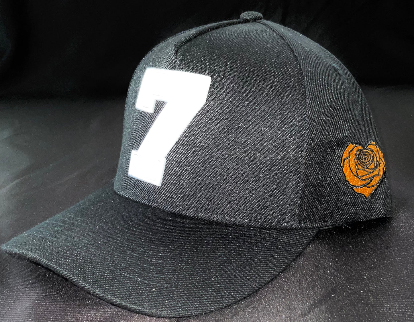 BLACK SE7EN SNAPBACK